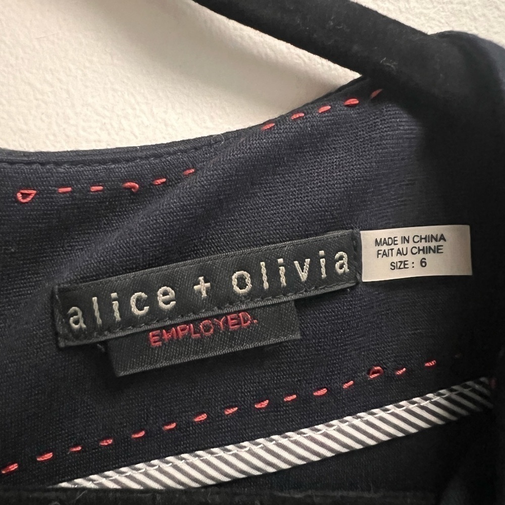 ALICE + OLIVIA Women’s Navy Blue Cap Sleeve Victoria Peplum Dress - size 6 - Picture 6 of 9